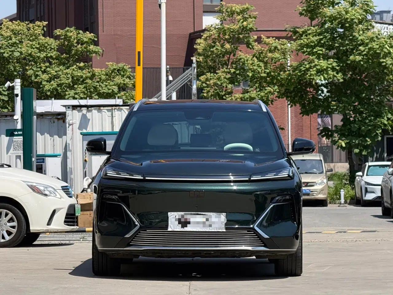 Geely Galaxy Xingjian 7 EM-i 2025 120km Exploration+ Version — миниатюра 2