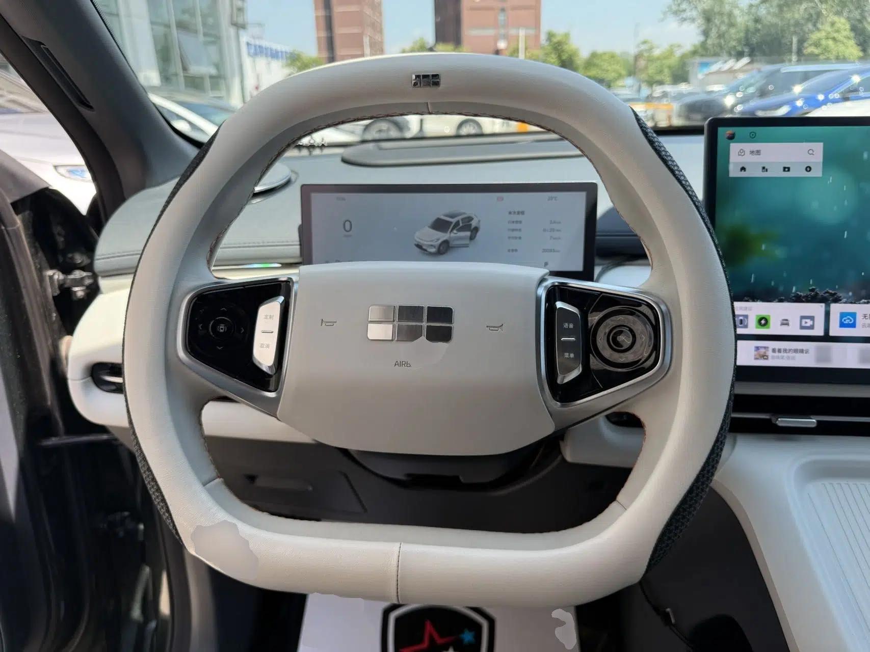 Geely Galaxy Xingjian 7 EM-i 2025 120km Exploration+ Version — миниатюра 13