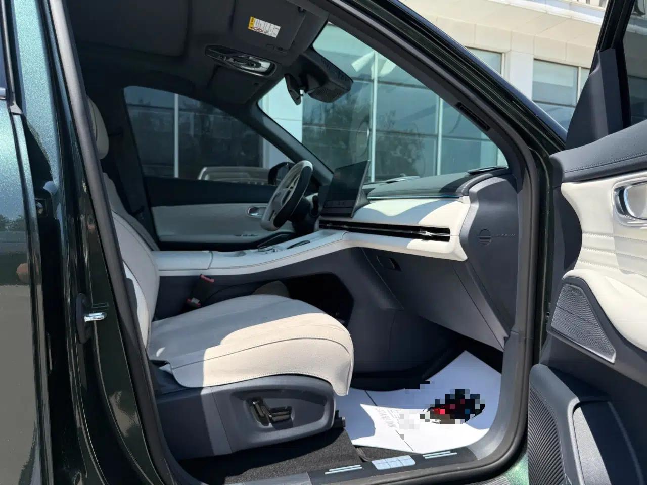 Geely Galaxy Xingjian 7 EM-i 2025 120km Exploration+ Version — миниатюра 19