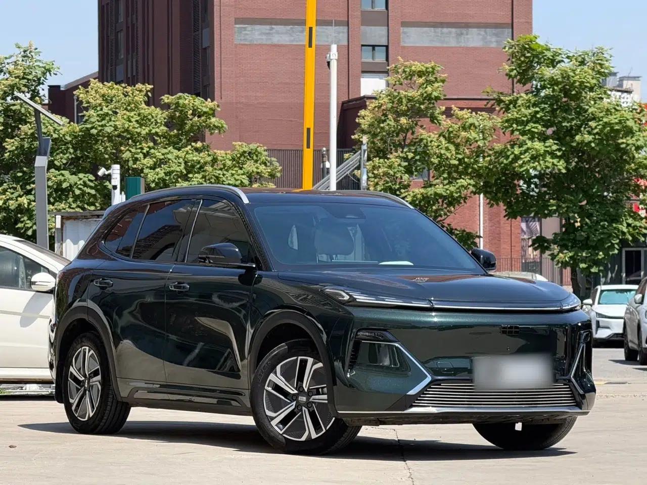 Geely Galaxy Xingjian 7 EM-i 2025 120km Exploration+ Version — миниатюра 3