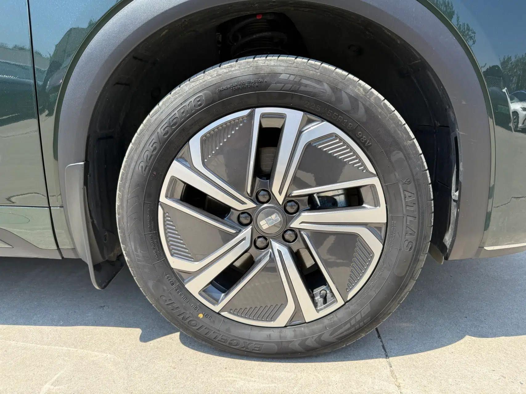 Geely Galaxy Xingjian 7 EM-i 2025 120km Exploration+ Version — миниатюра 10