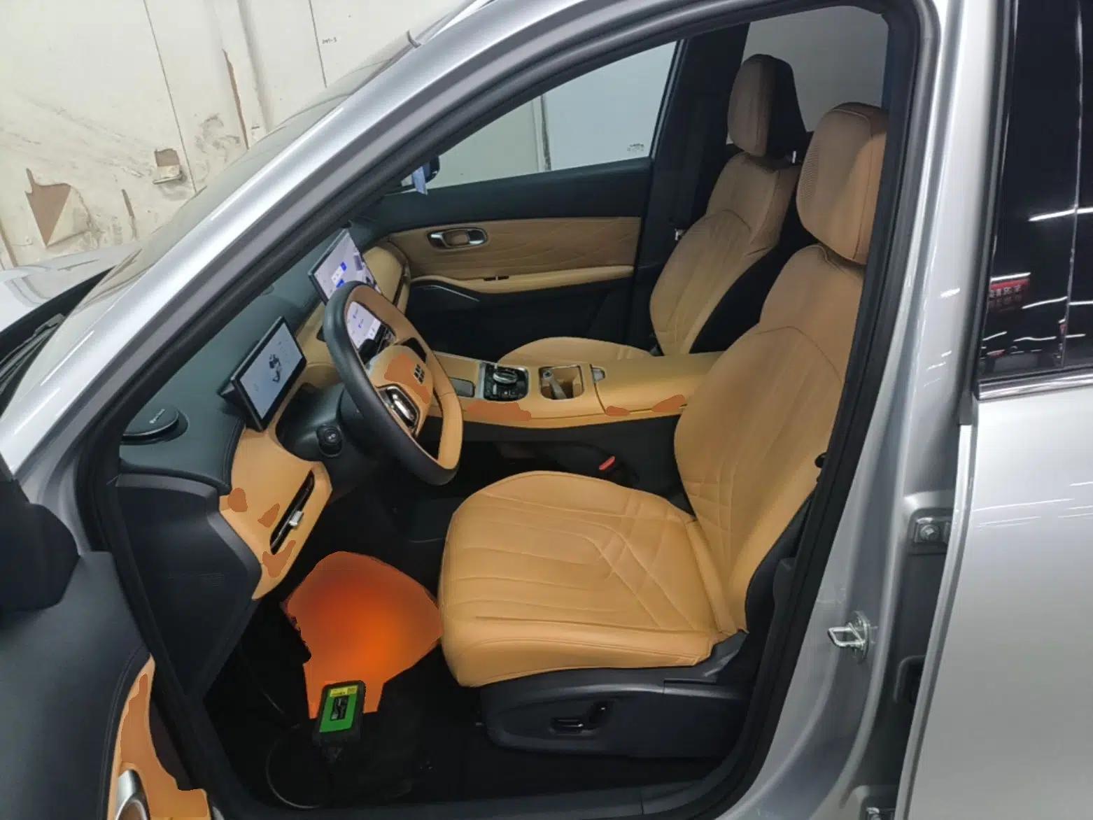 Geely Galaxy Xingjian 7 EM-i 2025 120km Exploration+ Version — миниатюра 17