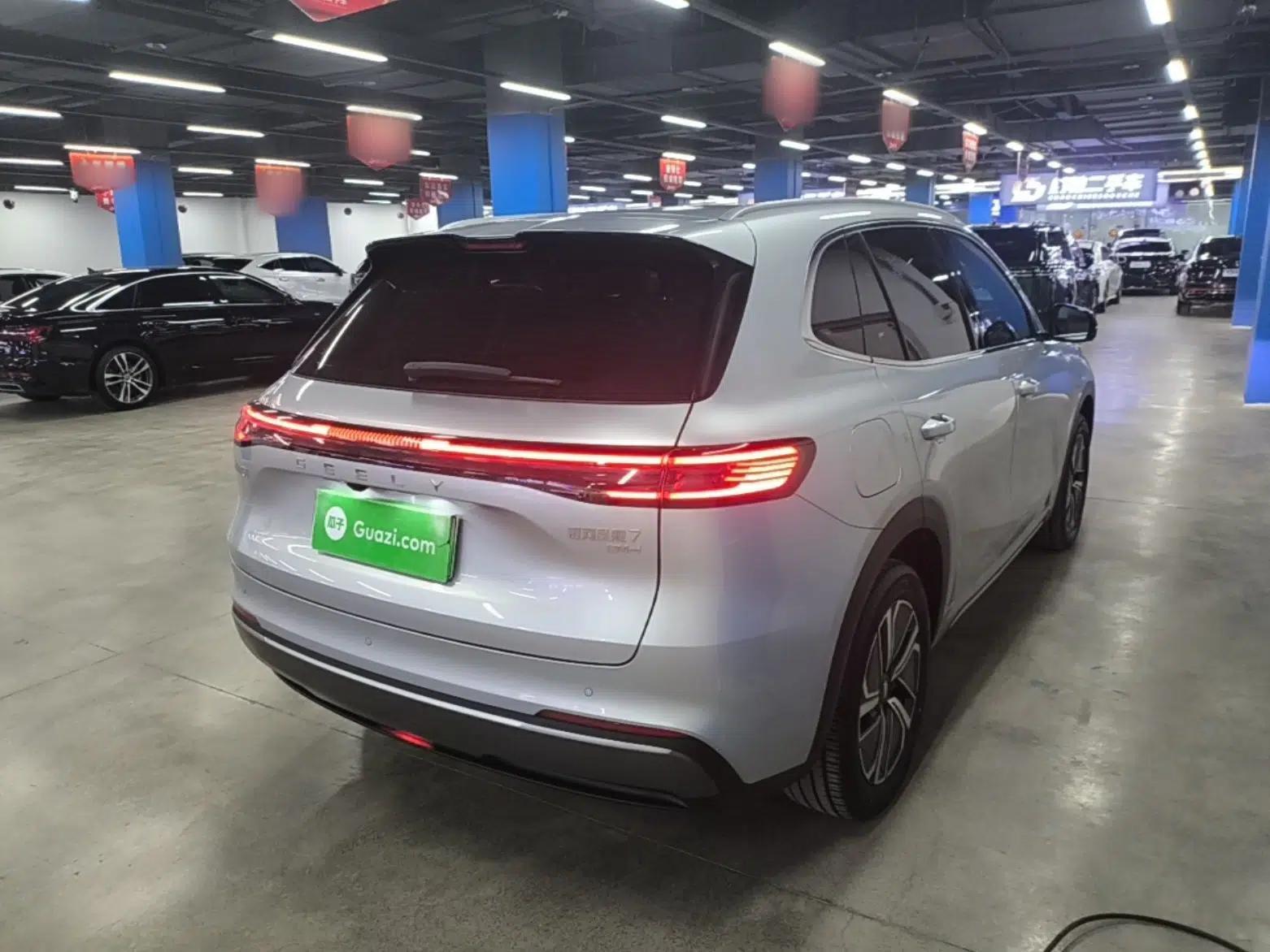 Geely Galaxy Xingjian 7 EM-i 2025 120km Exploration+ Version — миниатюра 6