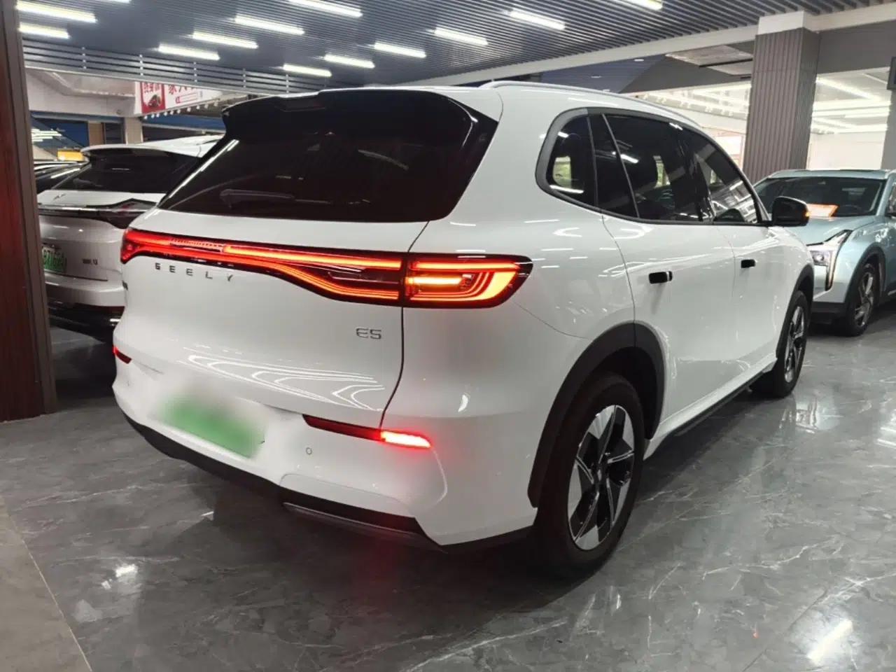 Geely Galaxy E5 2026 Model 530km Exploration Edition — миниатюра 6