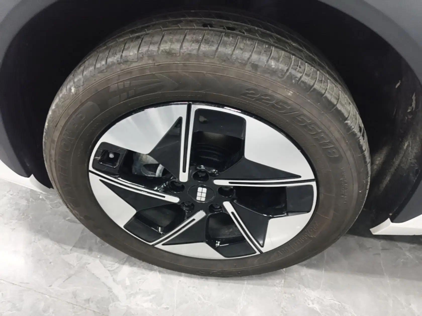 Geely Galaxy E5 2026 Model 530km Exploration Edition — миниатюра 10