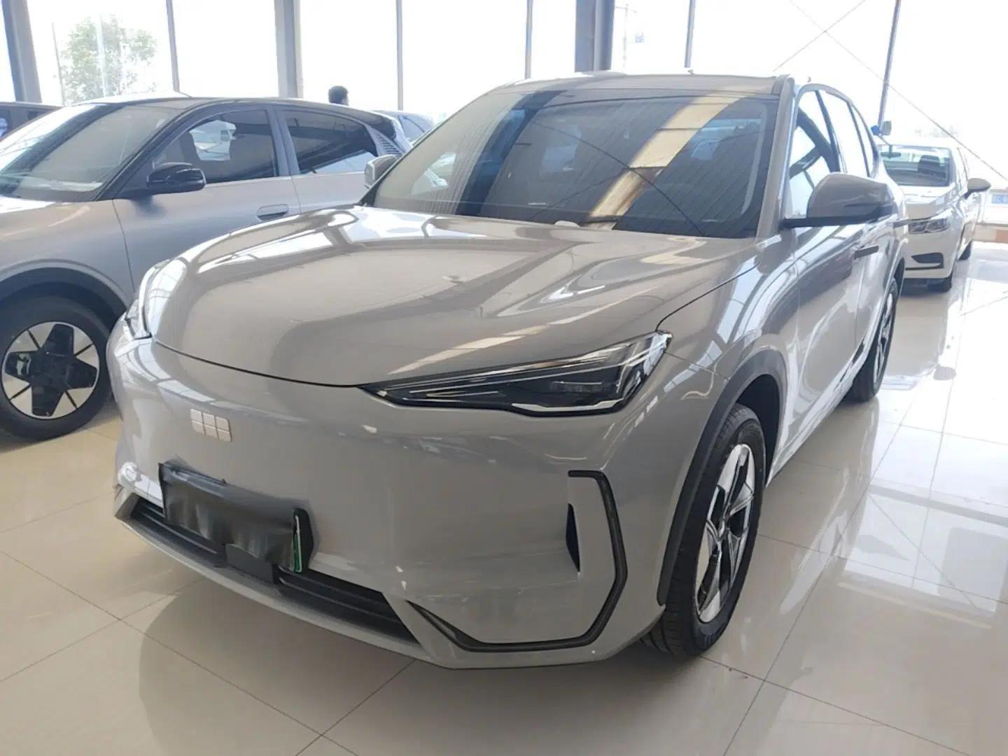 Geely Galaxy E5 2024 440km Launch Edition — миниатюра 1