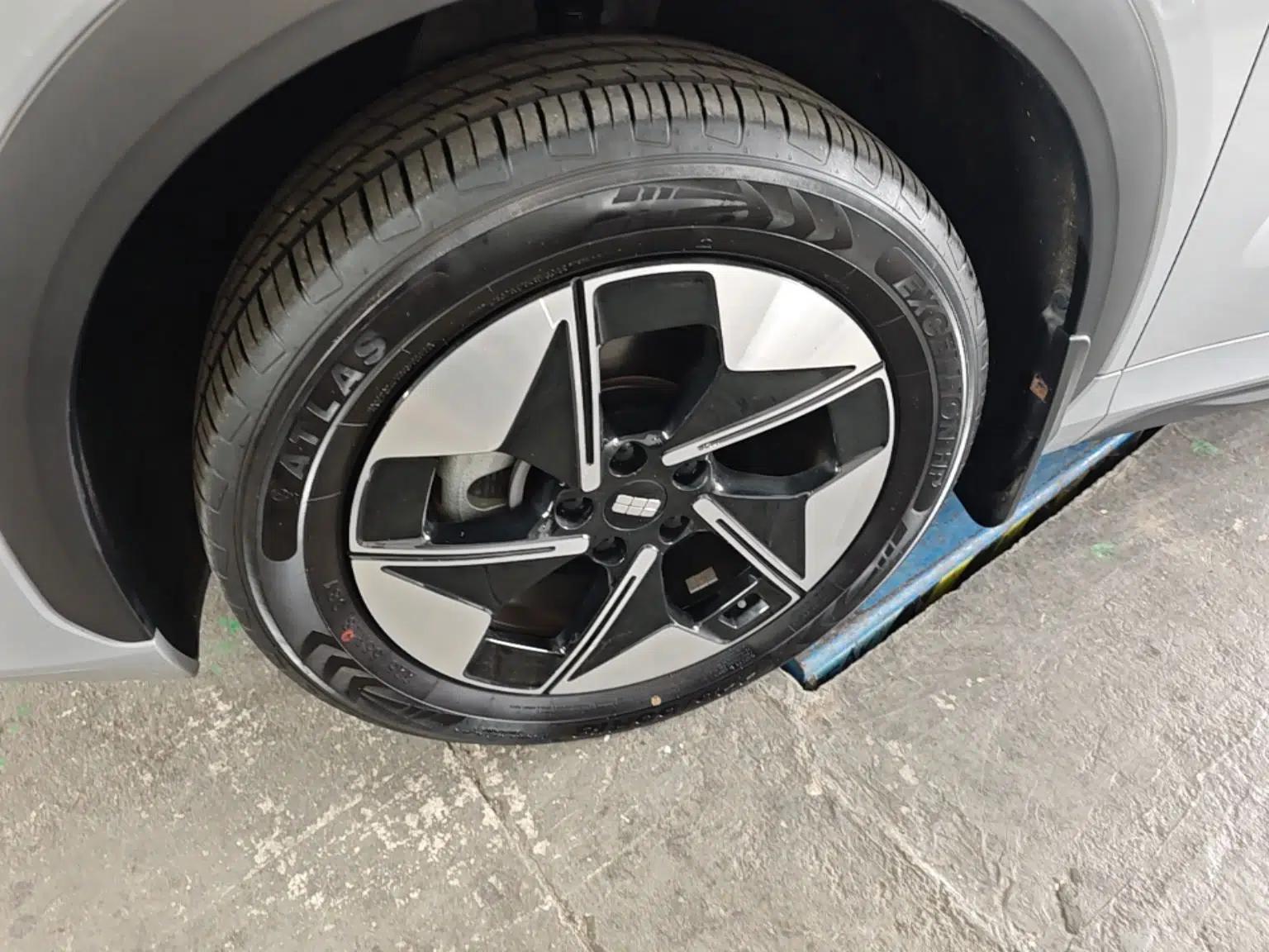Geely Galaxy E5 2024 530km Long-Range Version — миниатюра 10