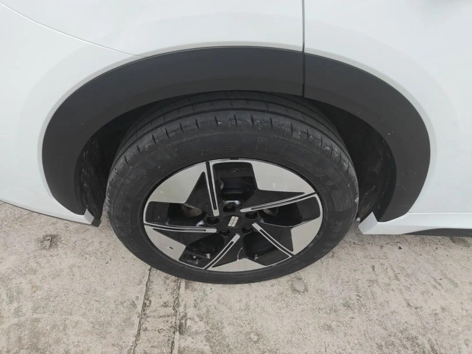 Geely Galaxy E5 2024 530km Long-Range Version — миниатюра 11