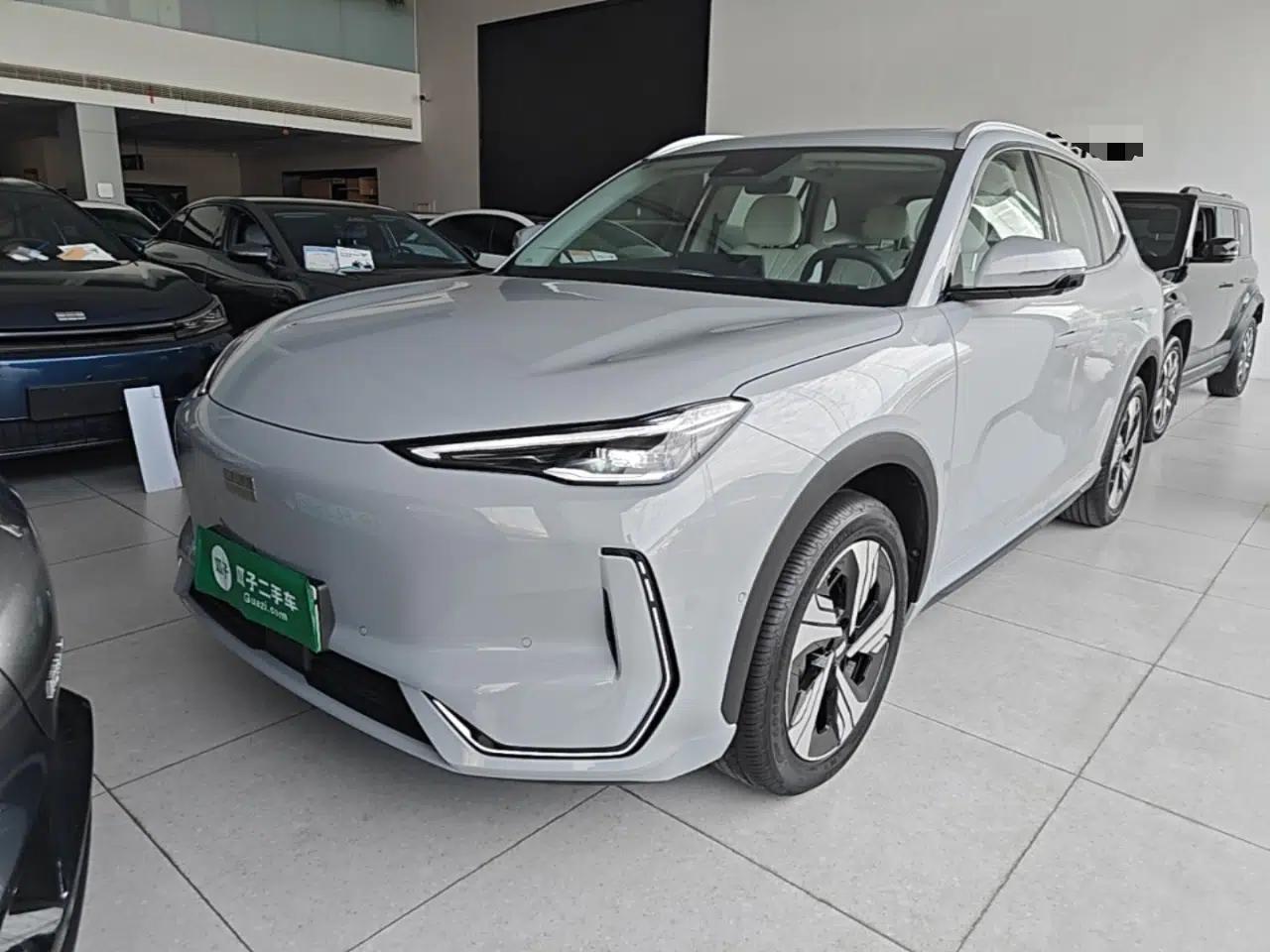 Geely Galaxy E5 2024 530km Starship Edition — миниатюра 1
