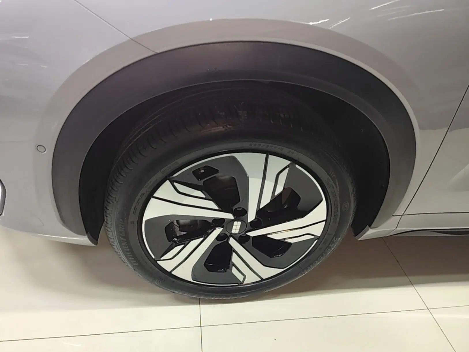 Geely Galaxy E5 2024 530km Starship Edition — миниатюра 15