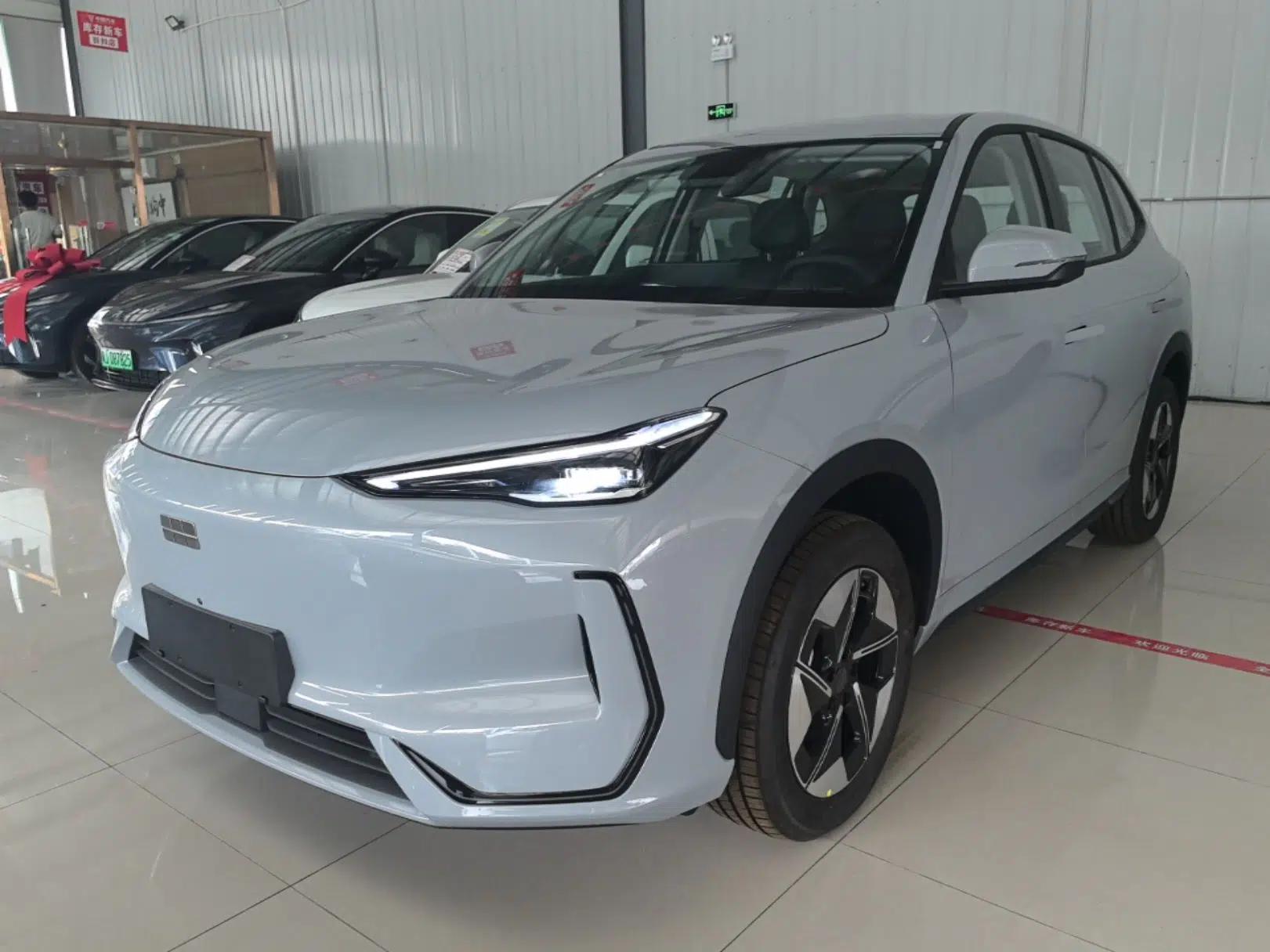 Geely Galaxy E5 2026 Model 530km Launch Edition — миниатюра 1