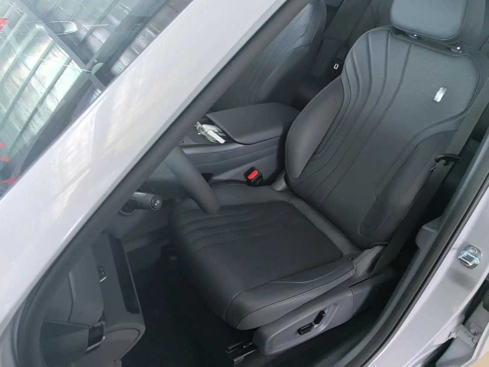 Geely Galaxy E5 2026 Model 530km Launch Edition — миниатюра 17