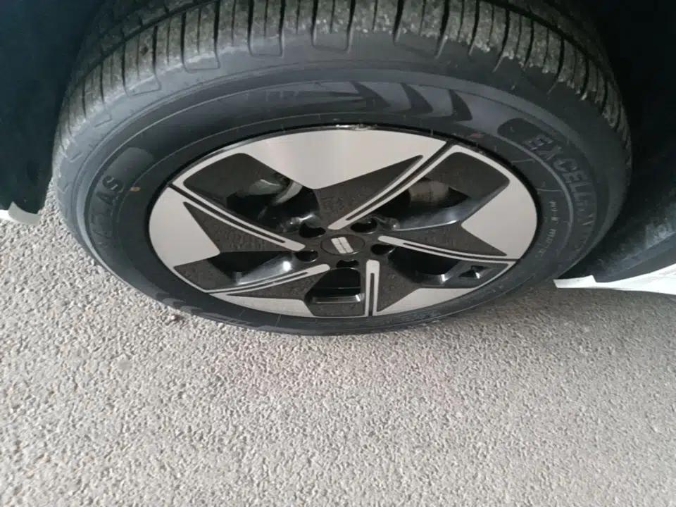 Geely Galaxy E5 2024 440km Exploration Version — миниатюра 10