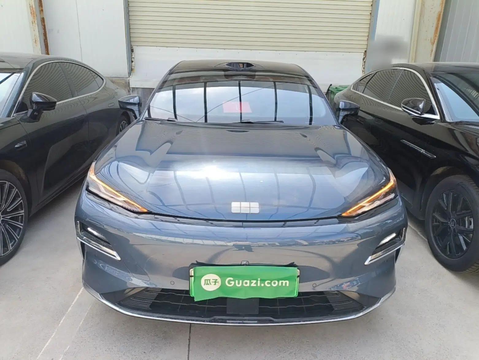 Geely Galaxy 8 2025 130km EM-P Starship Edition — миниатюра 2