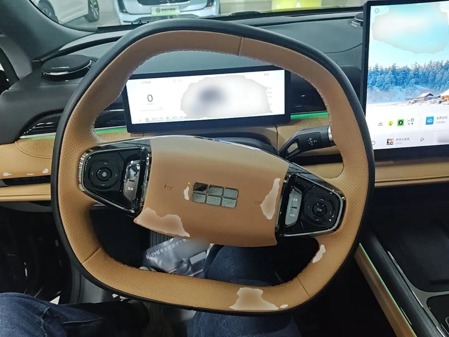 Geely Galaxy 8 2025 130km EM-i Deluxe Edition — миниатюра 13