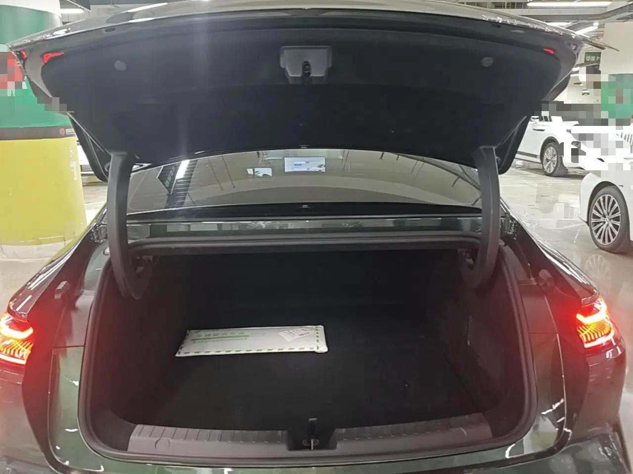 Geely Galaxy 8 2025 130km EM-i Deluxe Edition — миниатюра 22