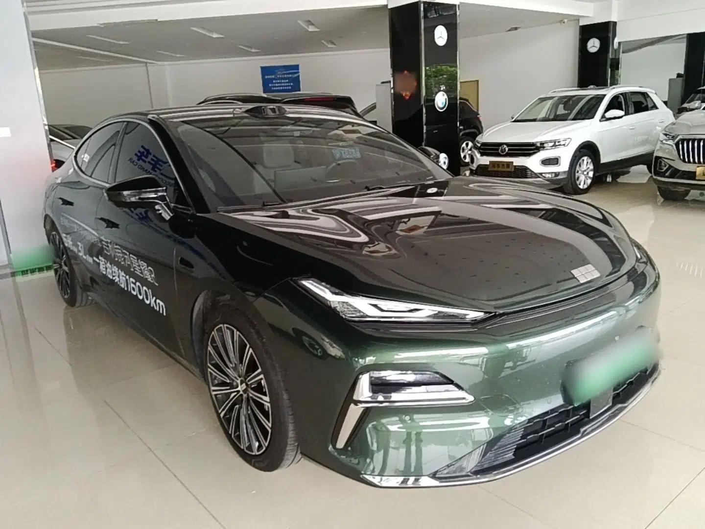 Geely Galaxy 8 2025 130km EM-P Starship Edition — миниатюра 3