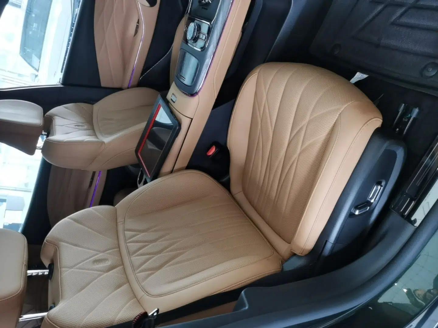 Geely Galaxy 8 2025 130km EM-i Prestige Edition — миниатюра 19
