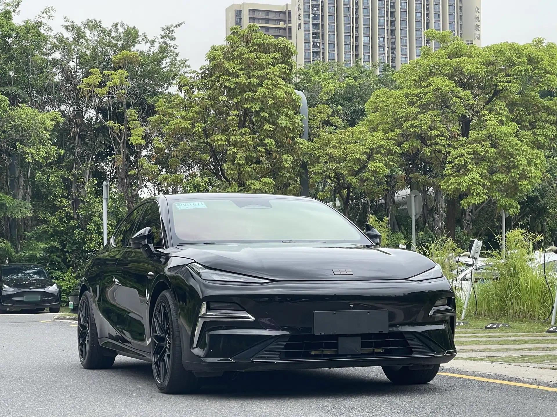 Geely Galaxy 8 2025 130km EM-i Flagship Edition — миниатюра 14