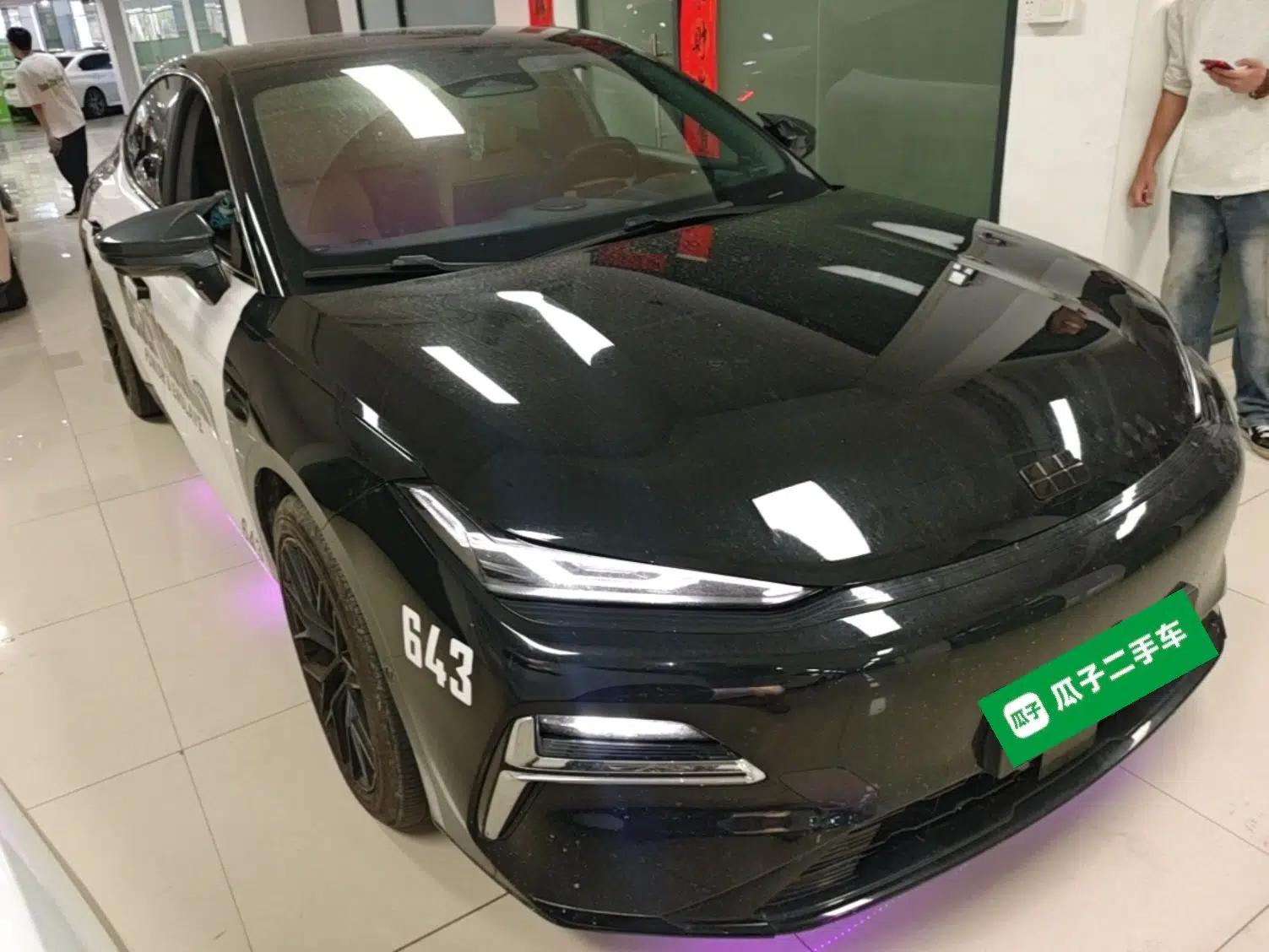 Geely Galaxy 8 2025 130km EM-i Flagship Edition — миниатюра 3