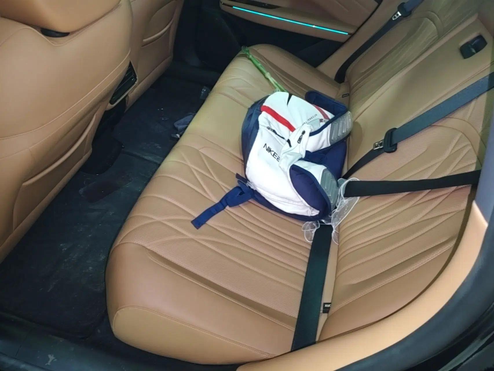 Geely Galaxy 8 2025 130km EM-i Flagship Edition — миниатюра 26