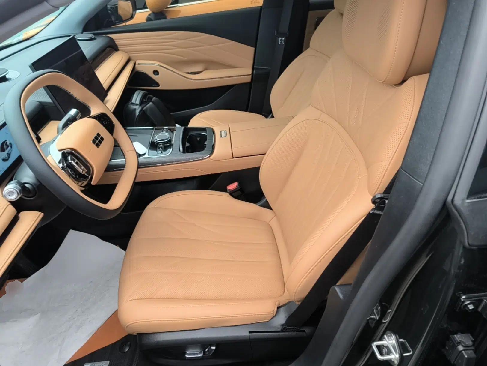 Geely Galaxy 8 2025 130km EM-i Deluxe Edition — миниатюра 22