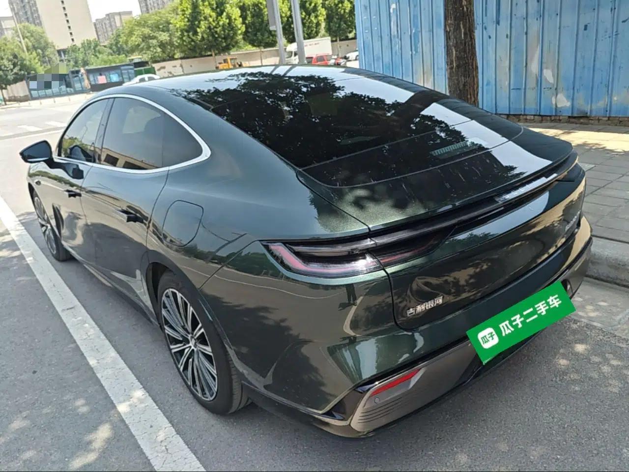 Geely Galaxy 8 2025 130km EM-P Starship Edition — миниатюра 13