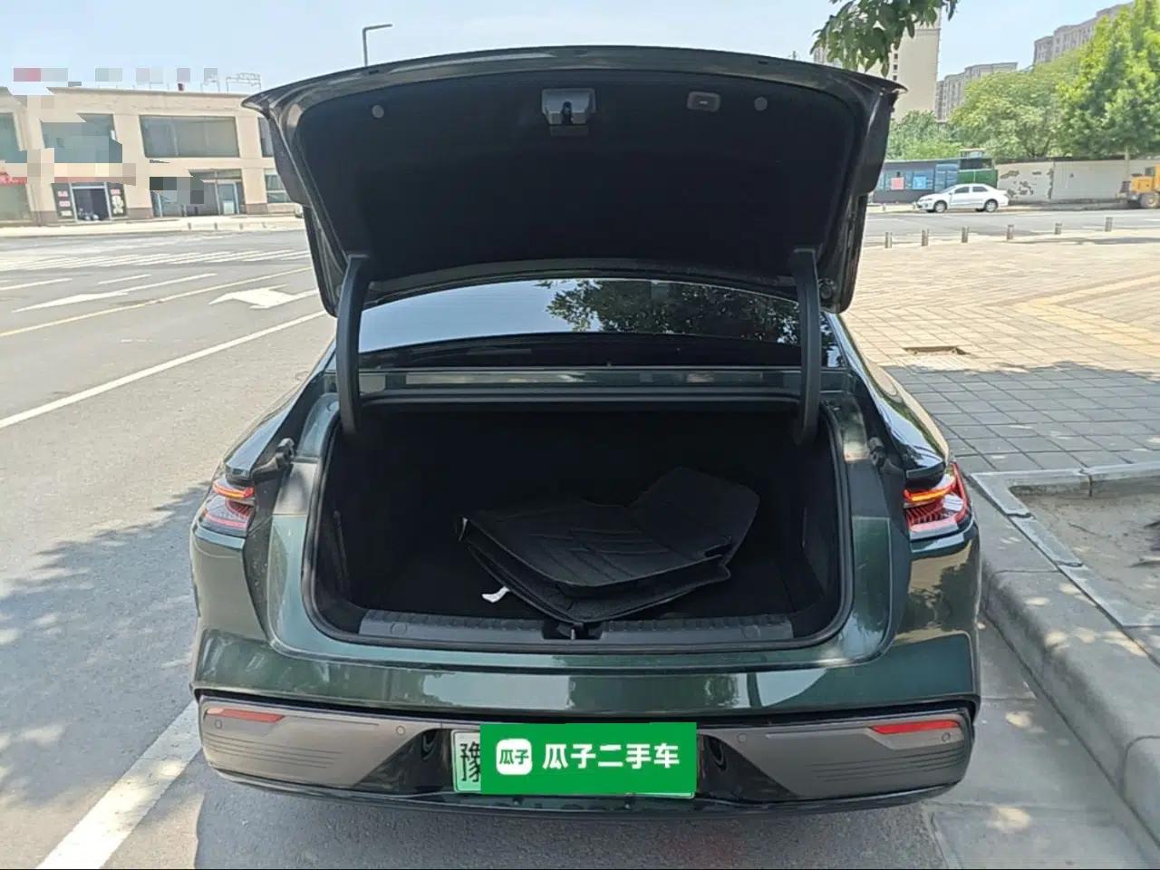 Geely Galaxy 8 2025 130km EM-P Starship Edition — миниатюра 27