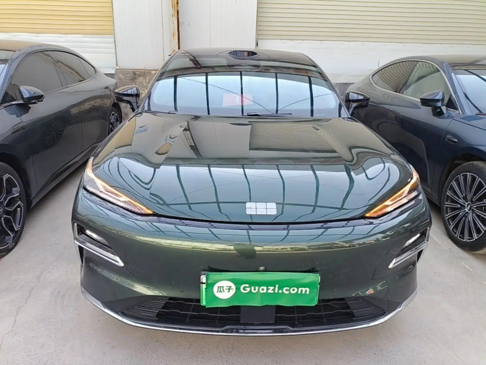 Geely Galaxy 8 2025 130km EM-P Starship Edition — миниатюра 2