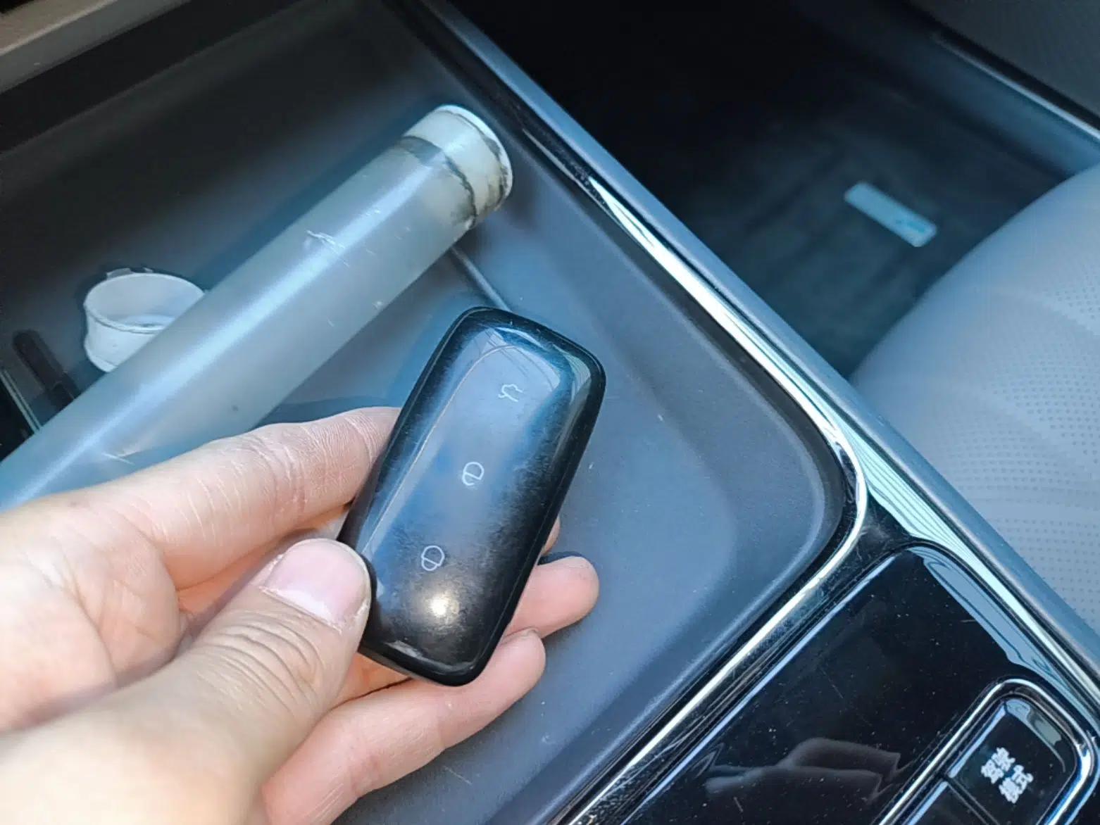 Geely Galaxy 8 2025 130km EM-P Starship Edition — миниатюра 28