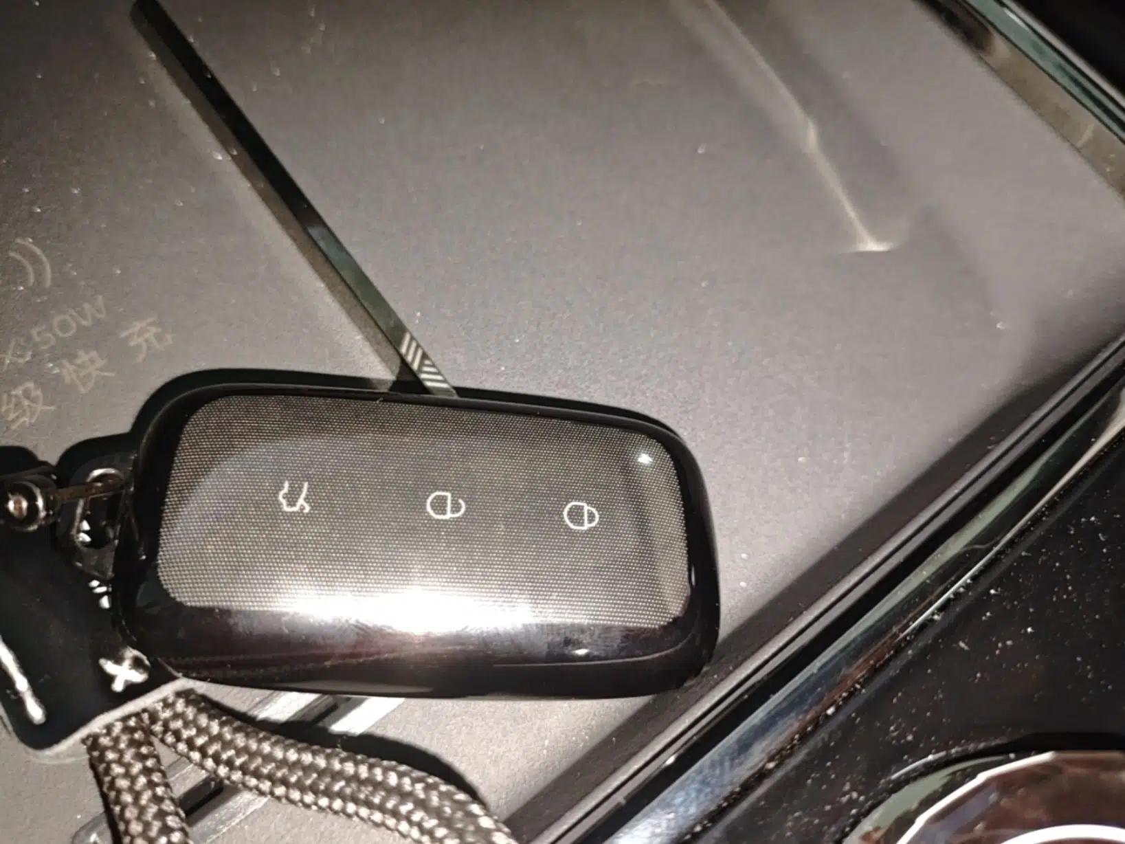 Geely Galaxy 8 2025 130km EM-i Deluxe Edition — миниатюра 28