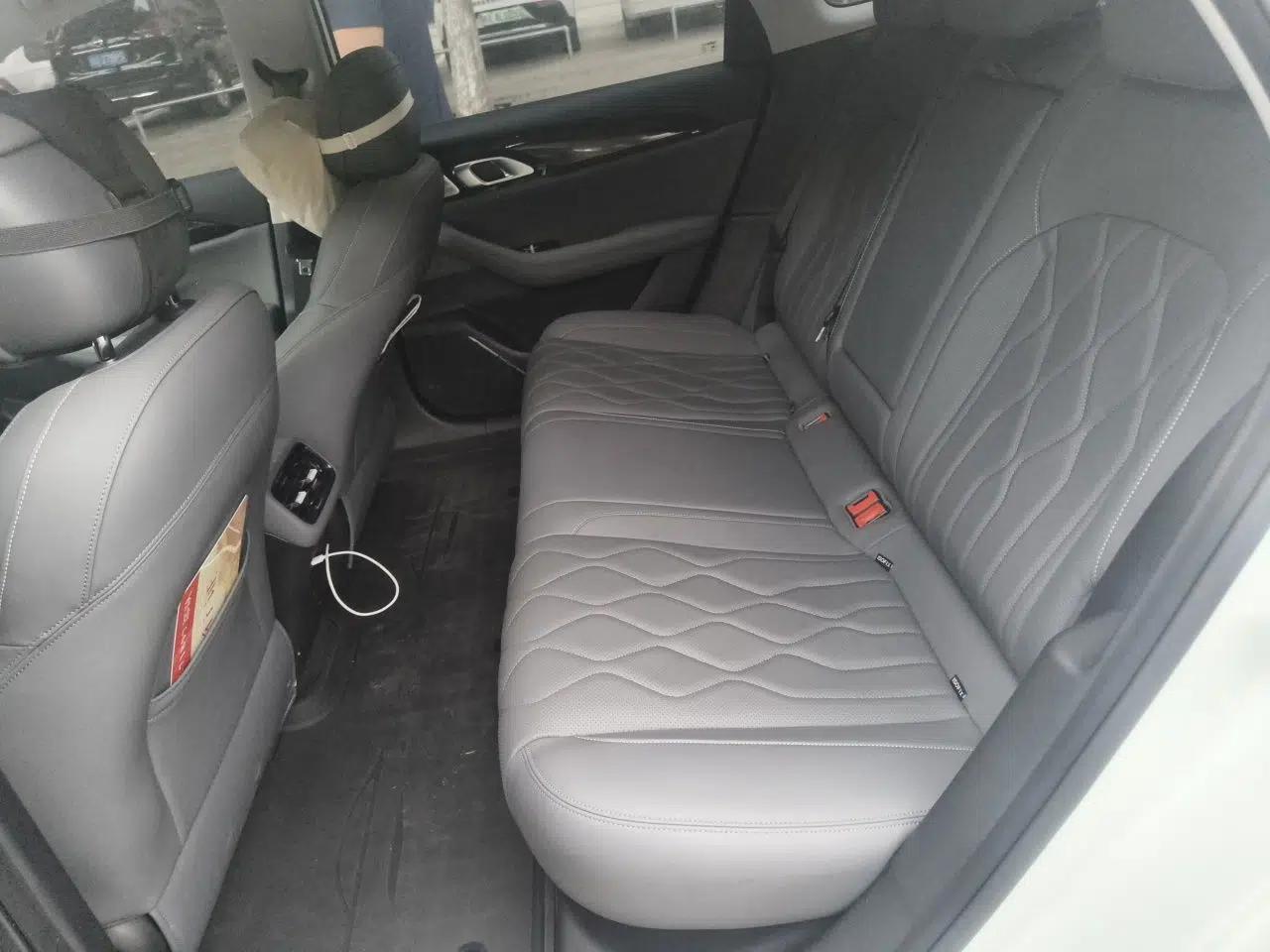 Geely Galaxy A7 2025 Model EM-i 150km Exploration+ Edition — миниатюра 17