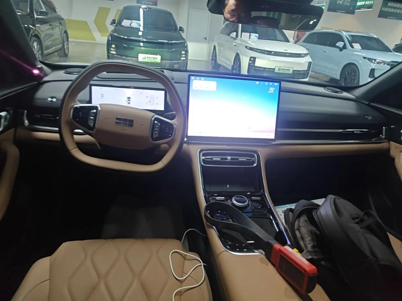 Geely Galaxy A7 2025 Model EM-i 150km Exploration+ Edition — миниатюра 12