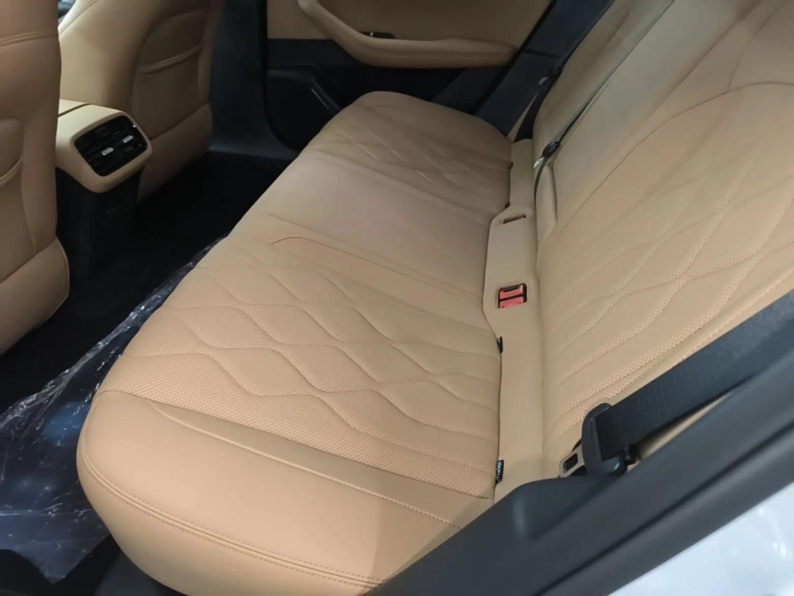 Geely Galaxy A7 2025 Model EM-i 150km Exploration+ Edition — миниатюра 20