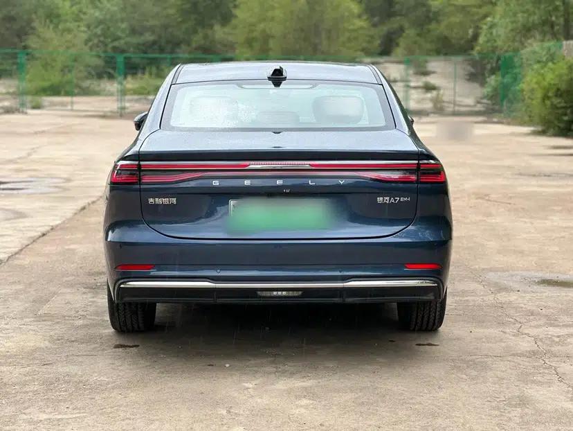 Geely Galaxy A7 2025 Model EM-i 150km Exploration+ Edition — миниатюра 5