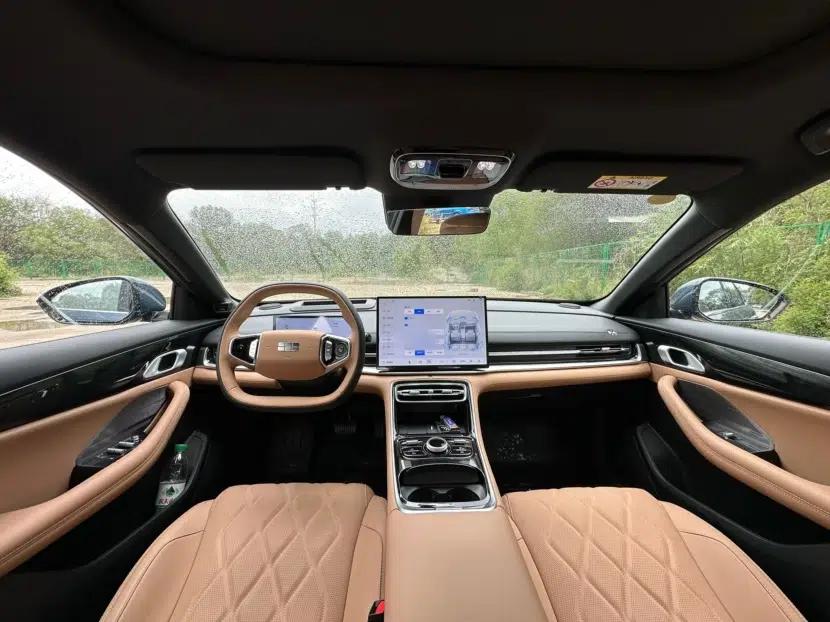 Geely Galaxy A7 2025 Model EM-i 150km Exploration+ Edition — миниатюра 10