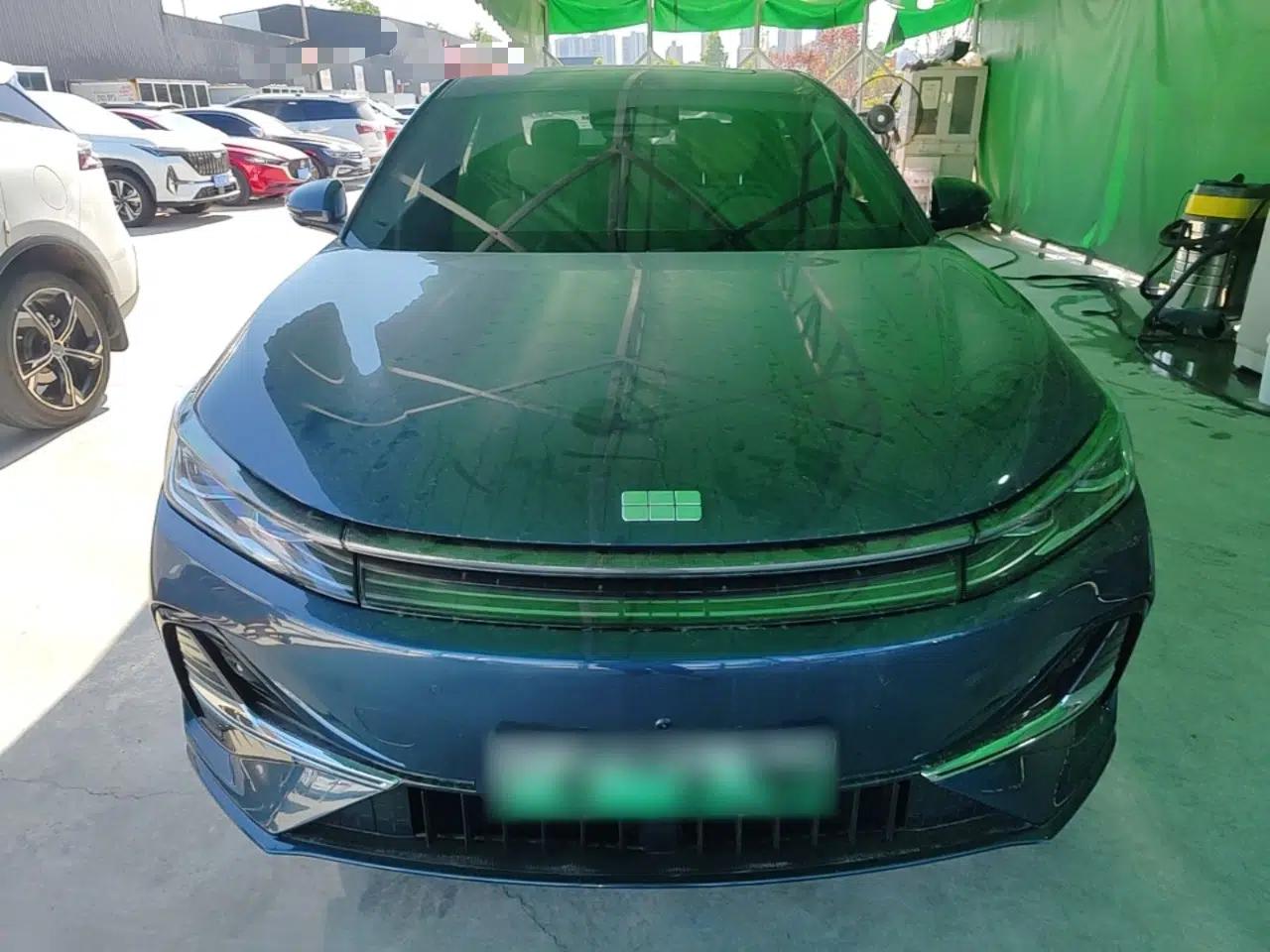Geely Galaxy A7 2025 Model EM-i 150km Starship Edition — миниатюра 2