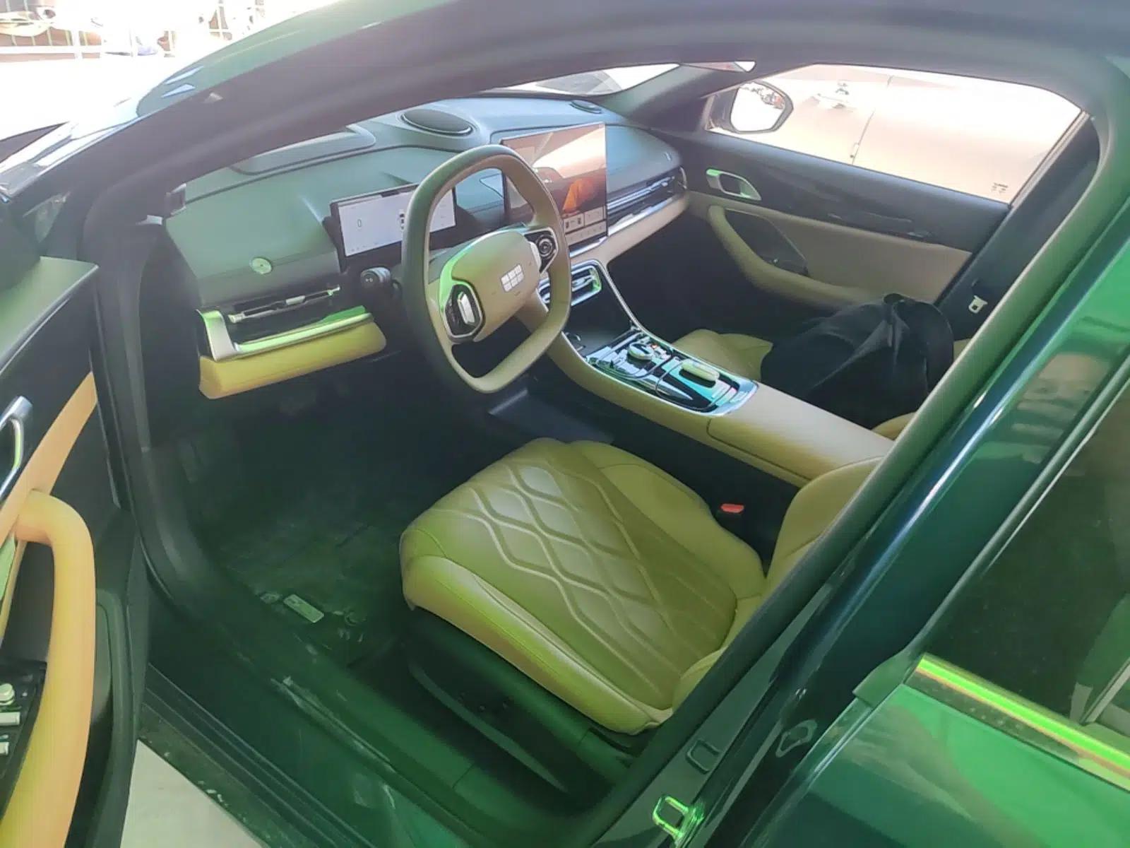 Geely Galaxy A7 2025 Model EM-i 150km Starship Edition — миниатюра 17