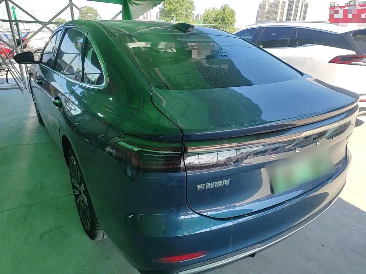 Geely Galaxy A7 2025 Model EM-i 150km Starship Edition — миниатюра 4