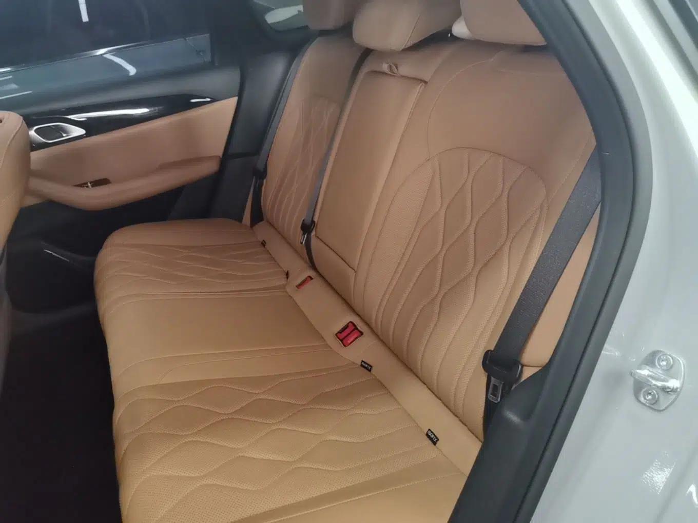Geely Galaxy A7 2025 Model EM-i 150km Exploration+ Edition — миниатюра 20