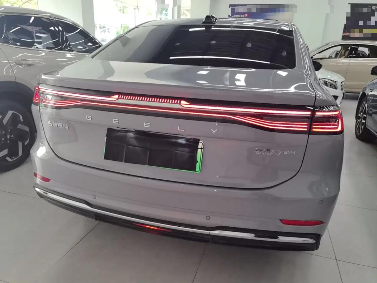 Geely Galaxy A7 2025 Model EM-i 150km Exploration+ Edition — миниатюра 5