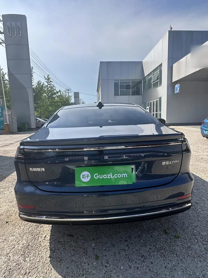Geely Galaxy A7 2025 Model EM-i 150km Starship Edition — миниатюра 4