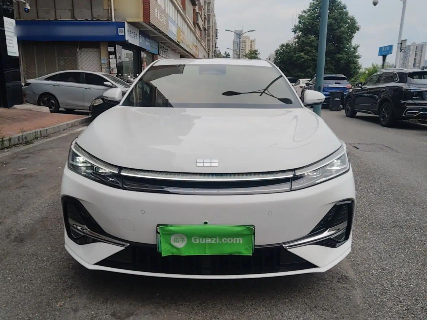 Geely Galaxy A7 2025 Model EM-i 150km Exploration+ Edition — миниатюра 2