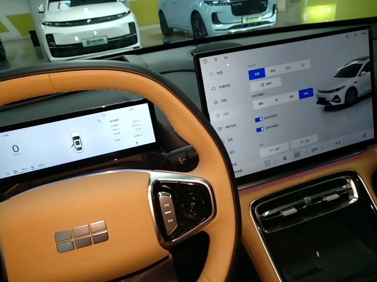 Geely Galaxy A7 2025 Model EM-i 150km Starship Edition — миниатюра 16