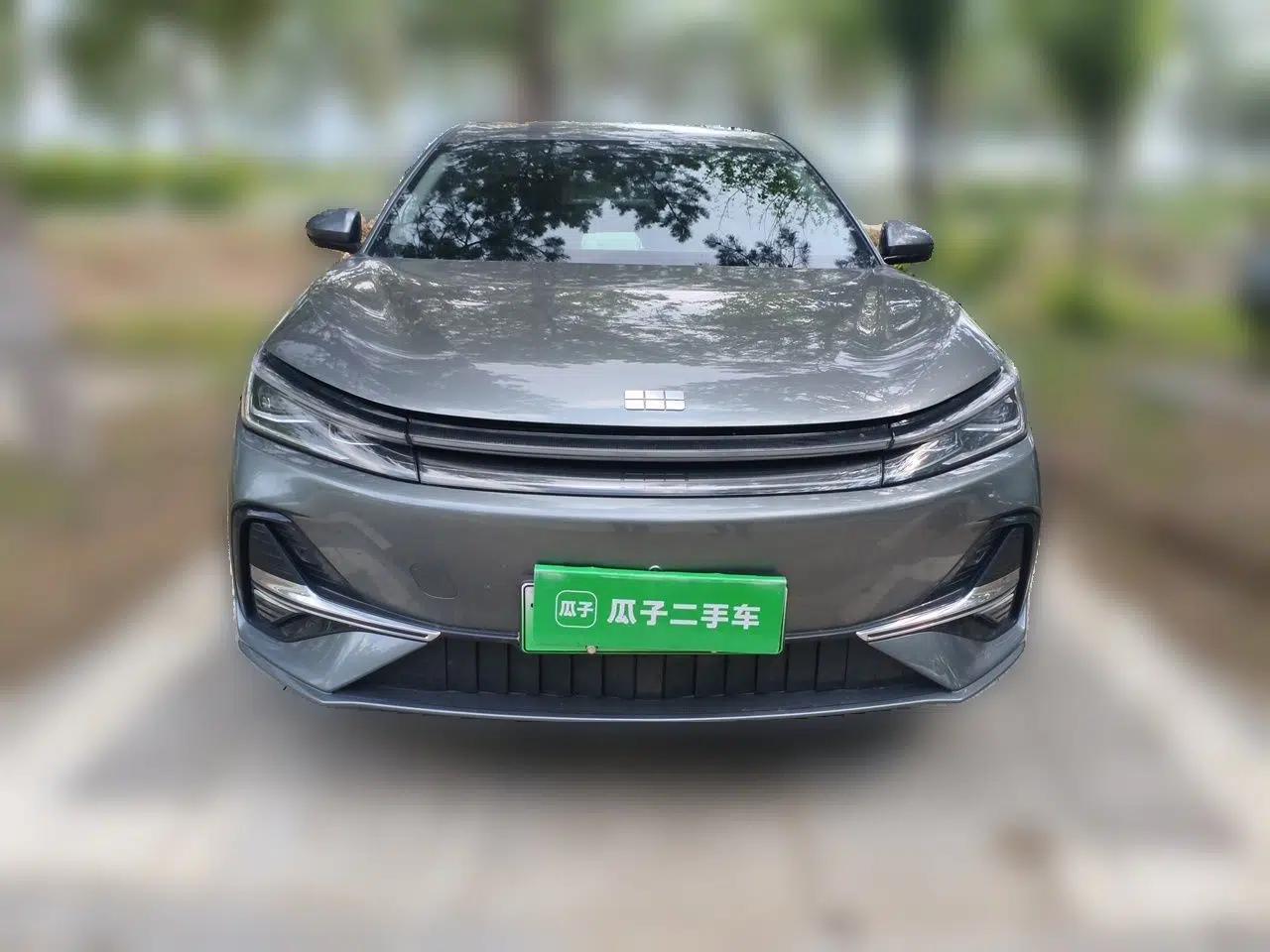 Geely Galaxy A7 2025 Model EM-i 70km Luxury Edition — миниатюра 2