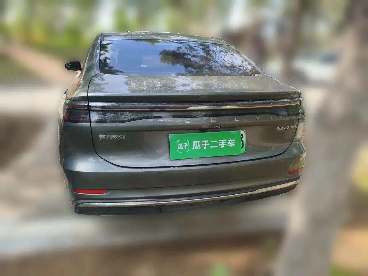 Geely Galaxy A7 2025 Model EM-i 70km Luxury Edition — миниатюра 5