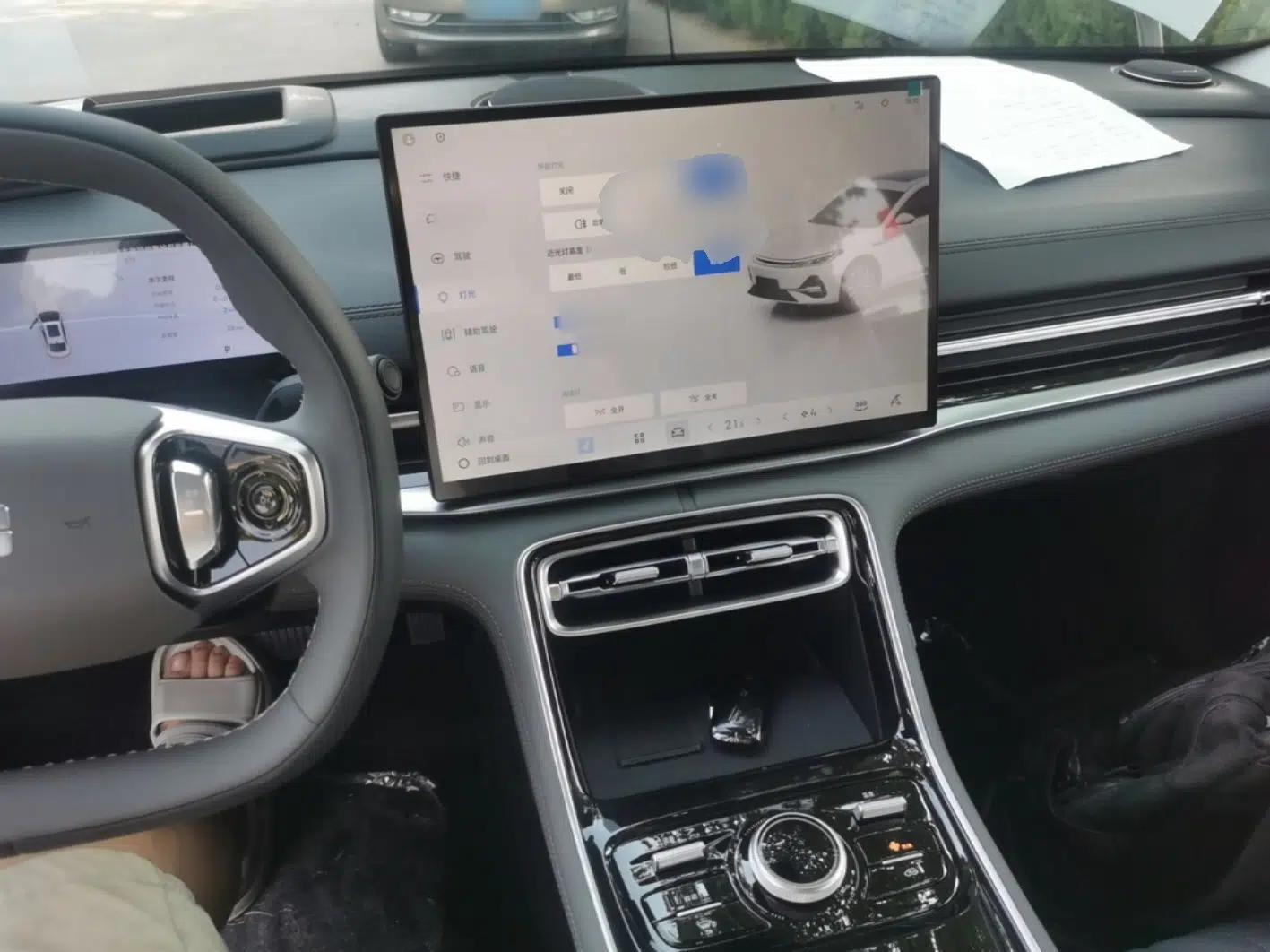 Geely Galaxy A7 2025 Model EM-i 150km Starship Edition — миниатюра 12