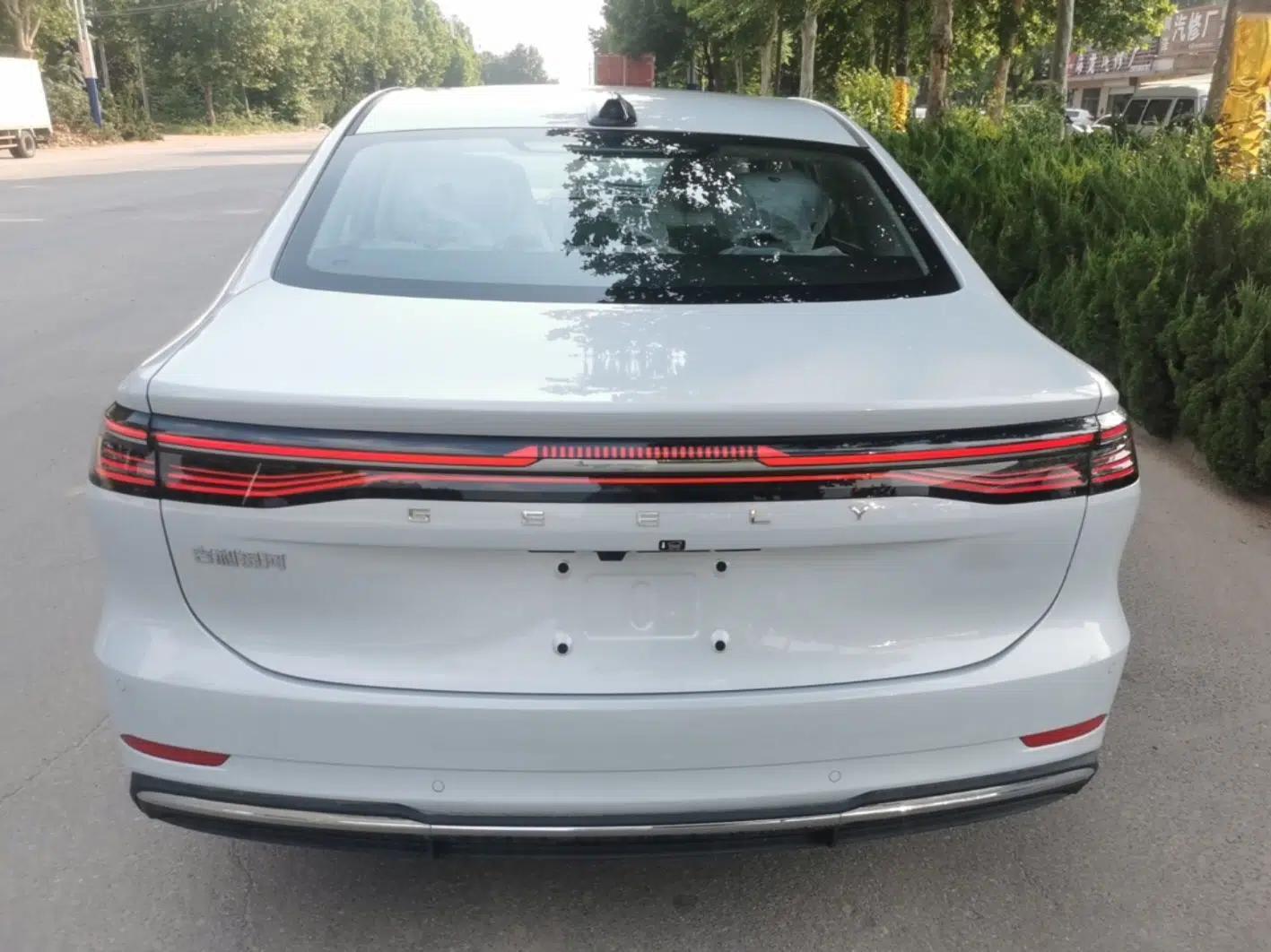 Geely Galaxy A7 2025 Model EM-i 150km Starship Edition — миниатюра 5