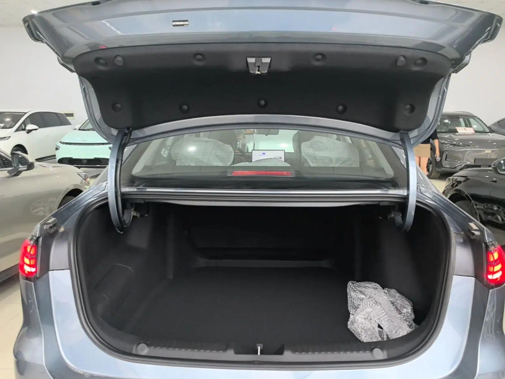 Geely Galaxy Stellar 6 2026 Model 125km Long-range Edition — миниатюра 22