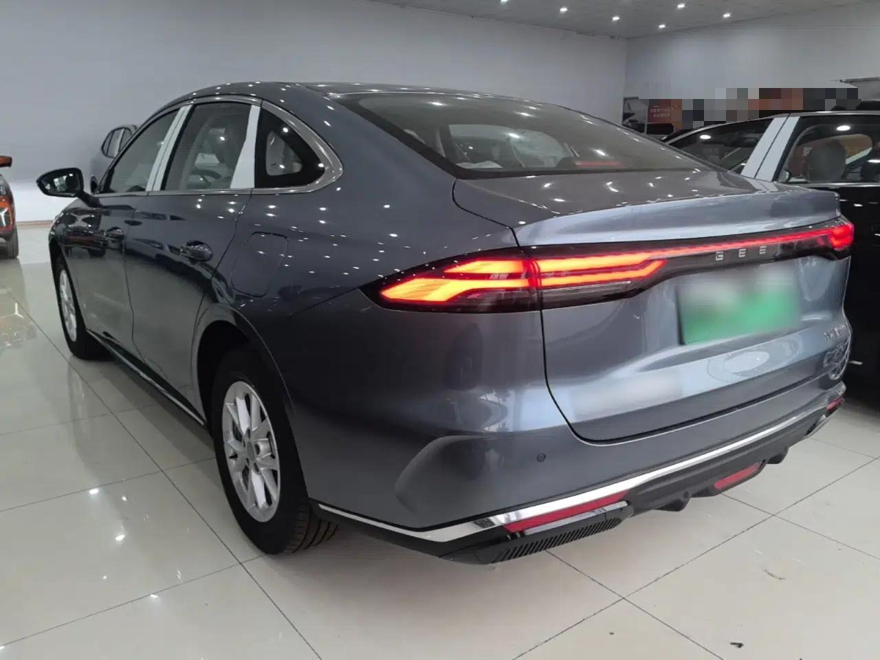 Geely Galaxy Stellar 6 2026 Model 125km Long-range Edition — миниатюра 4